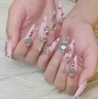 ロング 🖤スカルプ専門店 新宿・MR🖤のネイルデザイン