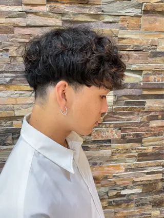 メンズ 岩尾 瑛斗のヘアスタイル