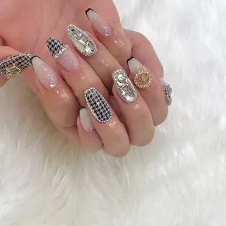 ネイル Nailsalon Merci所属・Merci momoのネイルデザイン