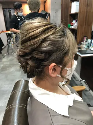 ショート ヘアアレンジ 下妻 カラーエクステ難波のヘアスタイル