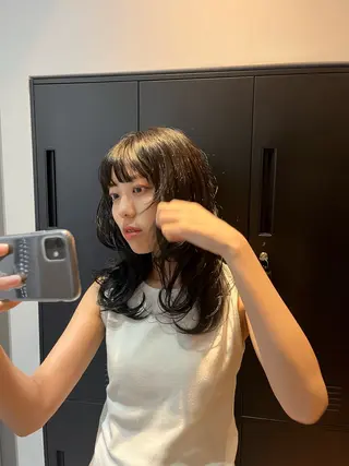 ミディアム カラー ヘアアレンジ 今井 香奈恵のヘアスタイル