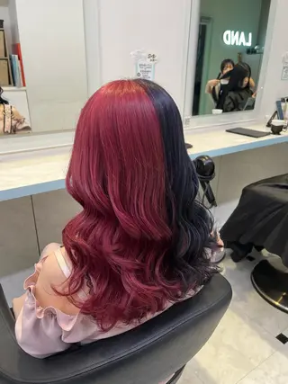 セミロング カラー ブリーチカラー 🩵MIZUKIのヘアスタイル