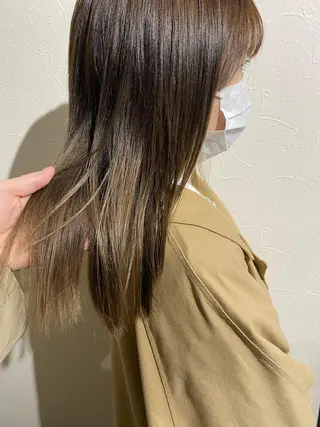 ミディアム カラー les baladins du miroir所属・🍃YURI 🍃のヘアスタイル