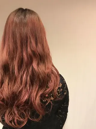 ロング カラー ひろせ かなのヘアスタイル