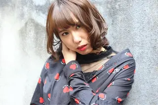 ショート カラー vato マンツーマンサロンのヘアスタイル