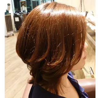 ミディアム xxxy's color flip所属・天願 ゆかのヘアスタイル