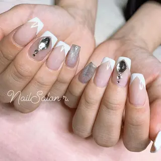 ネイル Nailsalon r.のネイルデザイン