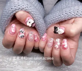 ネイル R inのネイルデザイン