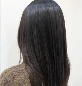 ミディアム 艶カラー/レイヤー Mio🌸のヘアスタイル