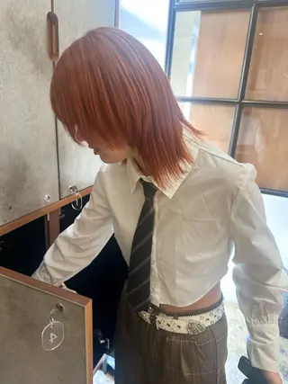 カラー YUI/レイヤー/ ハッシュカットのヘアスタイル