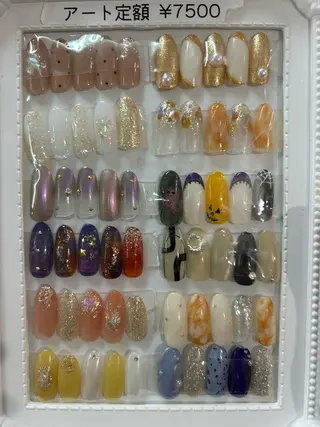 ネイル Rich  to 安城店所属・國廣 真哉のネイルデザイン