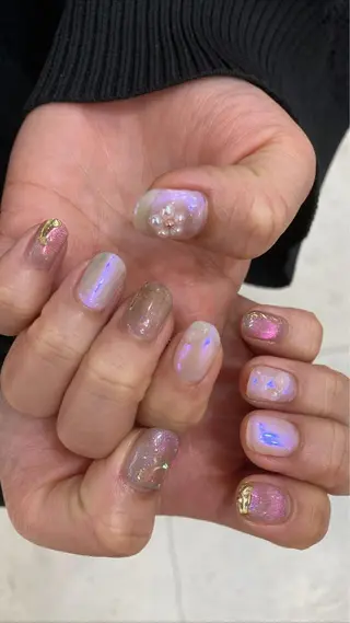ネイル nailsalon　hue所属・小山 羽奈のネイルデザイン