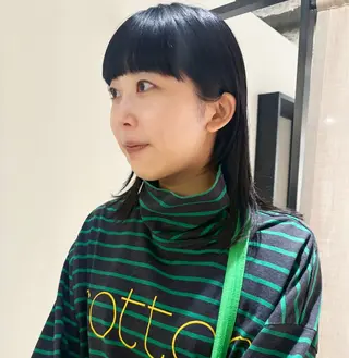 セミロング カラー やまもと さえのヘアスタイル