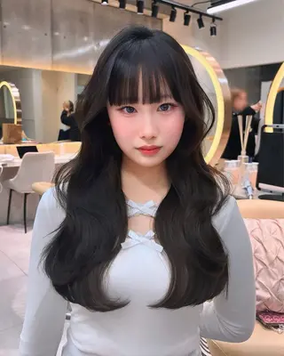 ロング MOMOHA/ 🍑レイヤーカットのヘアスタイル