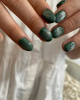 ネイル kiii.__ ✴︎*のネイルデザイン