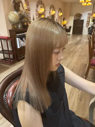 ロング 笠井 彩花のヘアスタイル