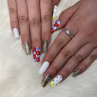 ネイル Amber21.所属・Nagahama Akariのネイルデザイン