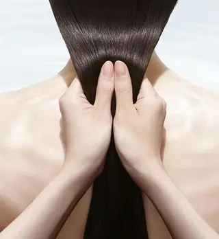 カラー ロング ブリーチなしWカラー /酸性ストレート河本のヘアスタイル