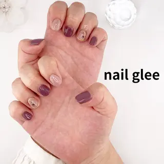 ミディアム RISA nail gleeのネイルデザイン