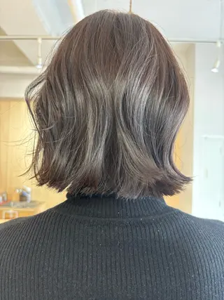ミディアム ボブ/ベージュ /MIYUのヘアスタイル