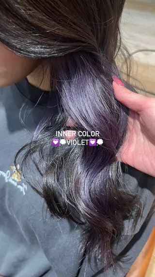 セミロング カラー KOKORO 中村 朱里のヘアスタイル