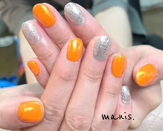 ネイル manis .のネイルデザイン
