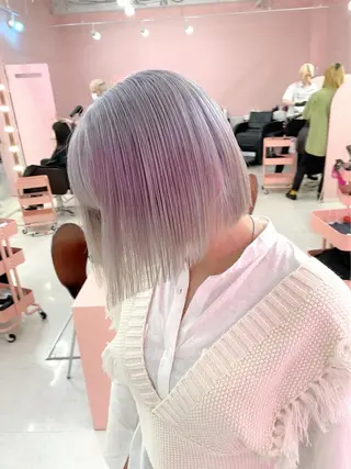 ショート カラー パーマ ヘアアレンジ メンズ キッズ ネイル マツエク・マツパ アイブロウ ハイトーン/ピンク 💗モモ໒꒱のヘアスタイル