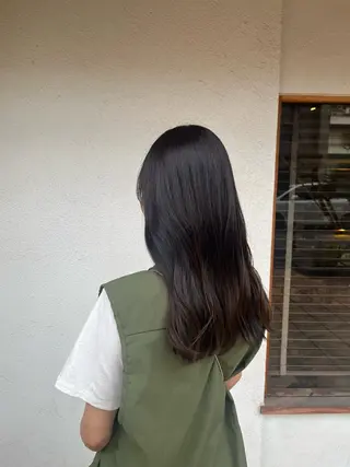 ロング putri店長 和田鈴采のヘアスタイル