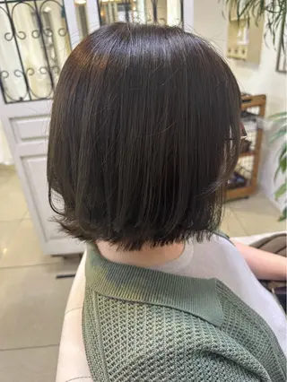 ショート カラー 池田 吏桜のヘアスタイル