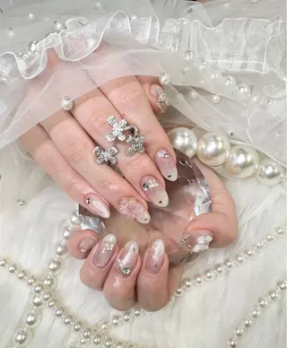 ネイル Queeens nailのネイルデザイン