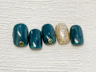 ネイル 寺崎 葉月のネイルデザイン