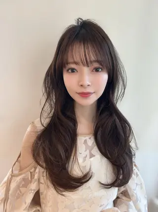 ロング 🎀大竹美侑／顔まわ りカット／レイヤーのヘアスタイル