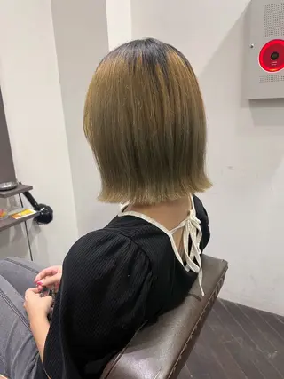 ショート ayumi/ 暖色カラーのヘアスタイル