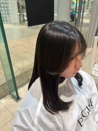 ミディアム JEAN CLAUDE BIGUINE 横浜ベイクォーター店所属・Koharu 髪質改善カラーのヘアスタイル