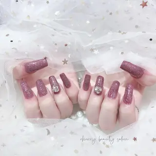 セミロング ネイル SAKURA 🍒のネイルデザイン