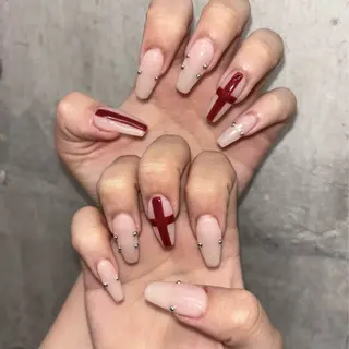 ネイル WOLTOKYO 🦋shizukuのネイルデザイン