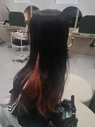 ロング カラー 徳永 小想のヘアスタイル