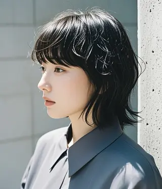 ミディアム ウルフカット 811 大阪梅田 ウルフのヘアスタイル