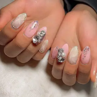 ネイル 知花 梨花のネイルデザイン