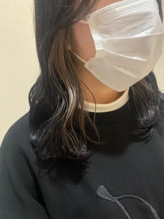 ミディアム 藤原 侑香のヘアスタイル