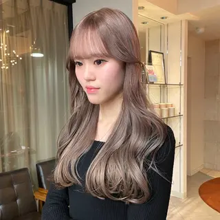 ロング カラー 透明感/ベージュ/ 艶髪/ボブ🫧門脇由のヘアスタイル