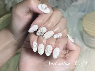 ネイル E.N🦋 長さ出し/持ち込みのネイルデザイン
