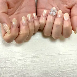 ネイル 及川 莉奈のネイルデザイン