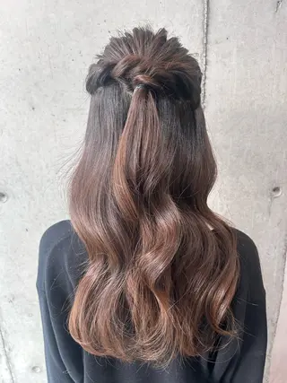 ロング ヘアアレンジ 池田 華怜のヘアスタイル