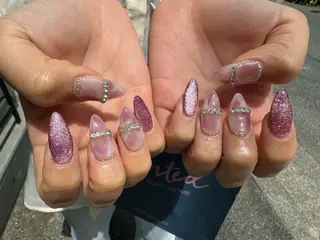 ネイル LAVISH nail salonのネイルデザイン