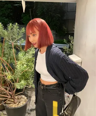 ミディアム カラー ヘアアレンジ スパイラルパーマ 🌐hina⭐️のヘアスタイル