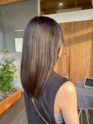 セミロング fulam所属・MIKU ／fulamのヘアスタイル