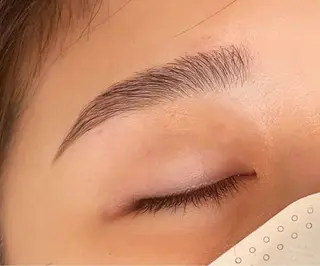 アイブロウ KAOYAPLUS カオヤプラスのマツエク・マツパデザイン