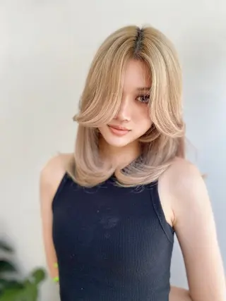 セミロング カラー 韓国風×透明感カラー 髪質改善オタベシンヤのヘアスタイル