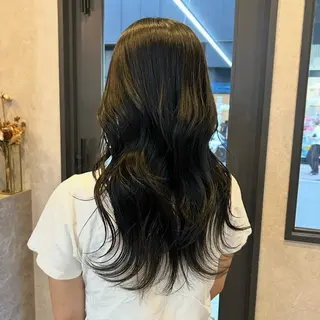 セミロング カラー いなみね はるきのヘアスタイル